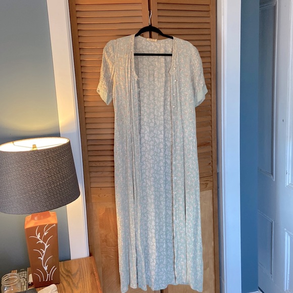 Vintage Floral Dress / Duster - Picture 1 of 3